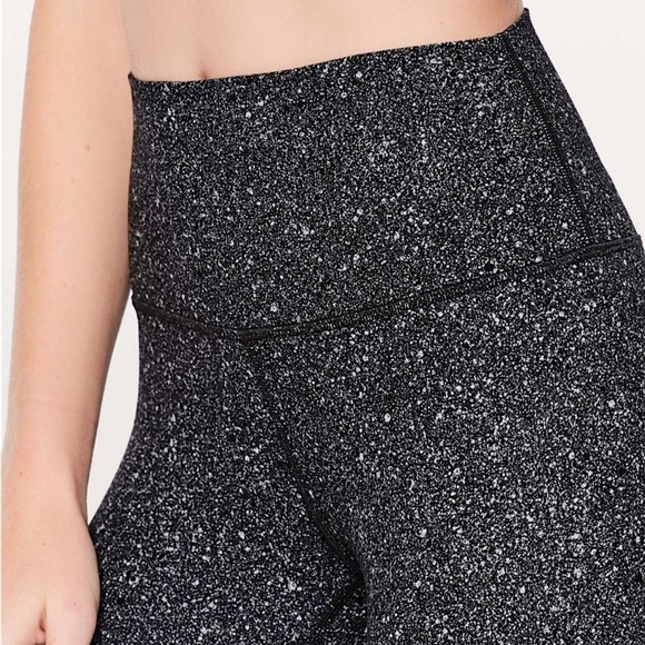 Lululemon Align Crop 21" High Rise Leggings / Luminesce Splatter Ice Gray Black - Picture 2 of 10